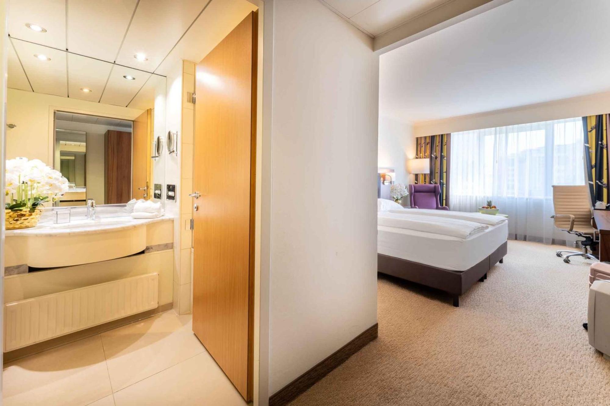 Plaza Premium Wien Екстериор снимка